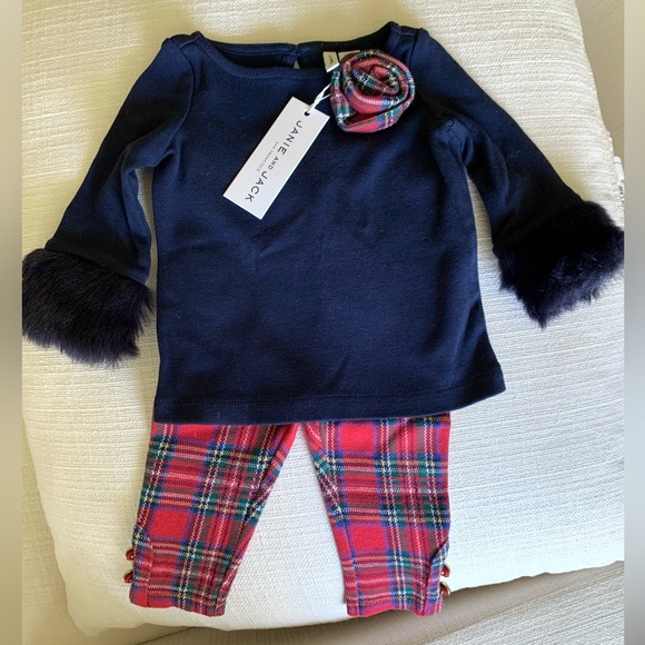 NWT Janie and Jack Baby Holiday Plaid Outfit, Tartan Leggings + Fur-Trim Top Set - Picture 2 of 9